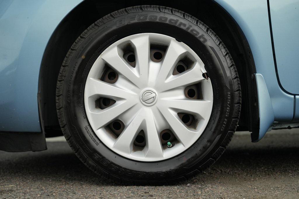 used 2015 Nissan Versa Note car, priced at $4,700
