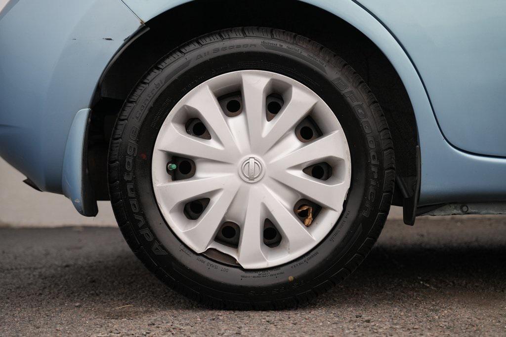 used 2015 Nissan Versa Note car, priced at $4,700
