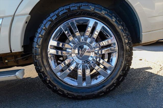 used 2008 Lincoln Navigator car, priced at $4,900