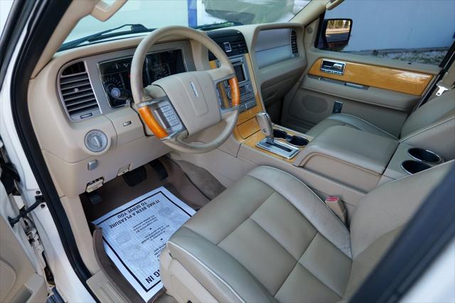 used 2008 Lincoln Navigator car, priced at $4,900