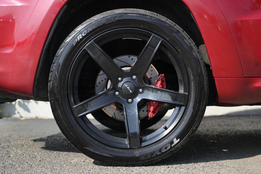 used 2015 Jeep Grand Cherokee car, priced at $27,700
