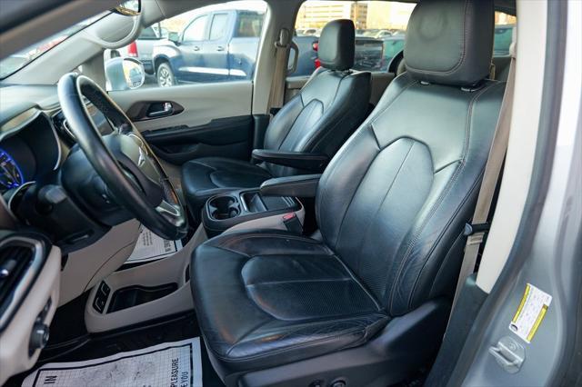 used 2019 Chrysler Pacifica car, priced at $13,900