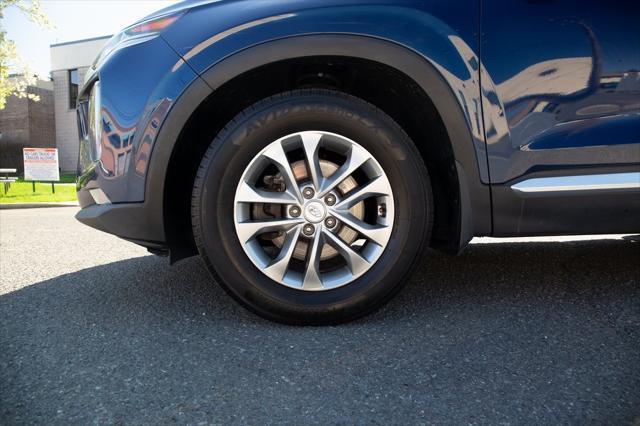 used 2020 Hyundai Santa Fe car, priced at $14,900