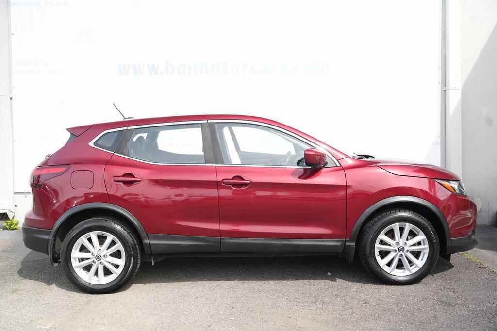 used 2019 Nissan Rogue Sport car, priced at $13,900