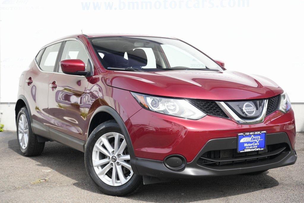 used 2019 Nissan Rogue Sport car, priced at $13,900