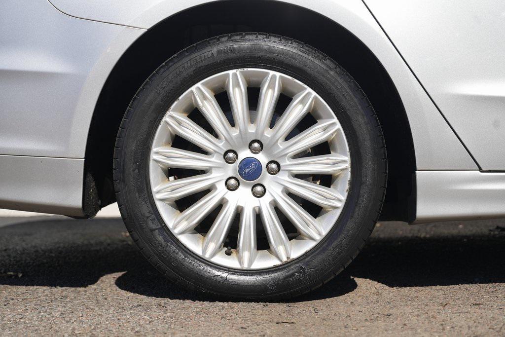 used 2014 Ford Fusion Hybrid car, priced at $7,700