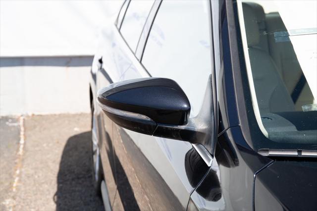 used 2016 Volkswagen Jetta Hybrid car, priced at $9,700