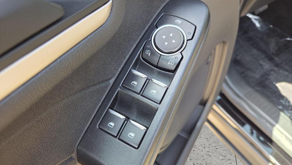used 2022 Ford Escape car, priced at $19,486