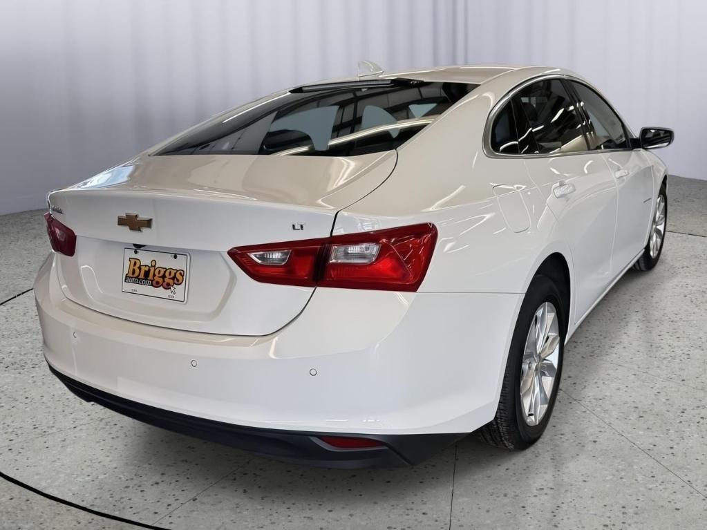 new 2025 Chevrolet Malibu car