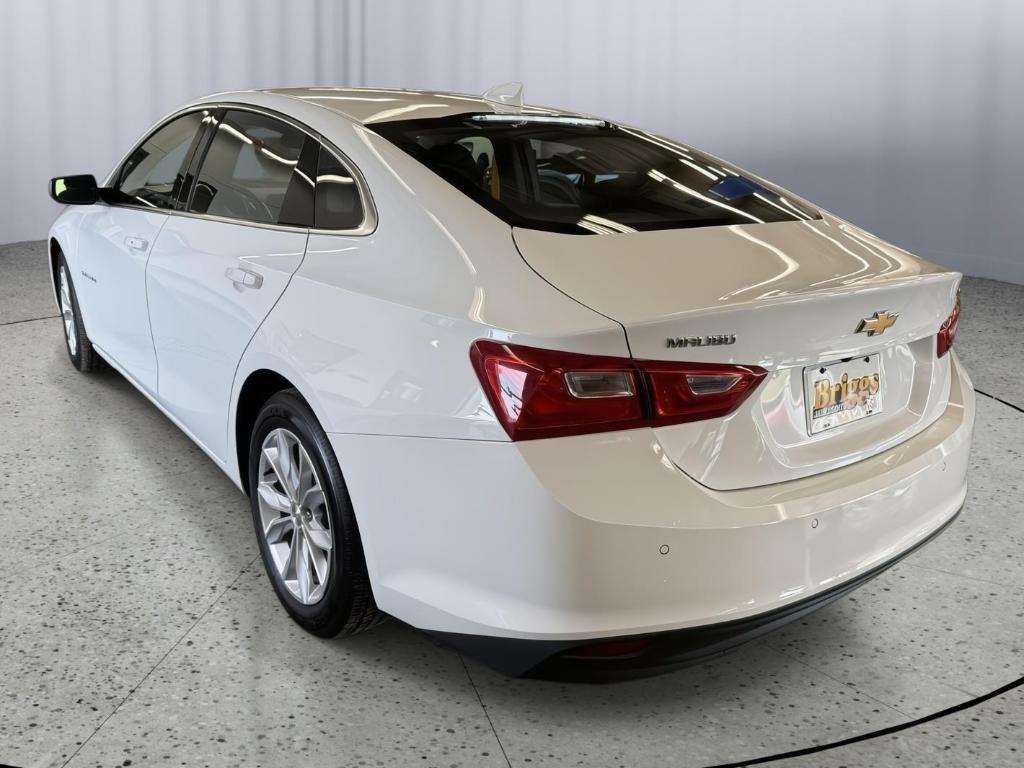 new 2025 Chevrolet Malibu car