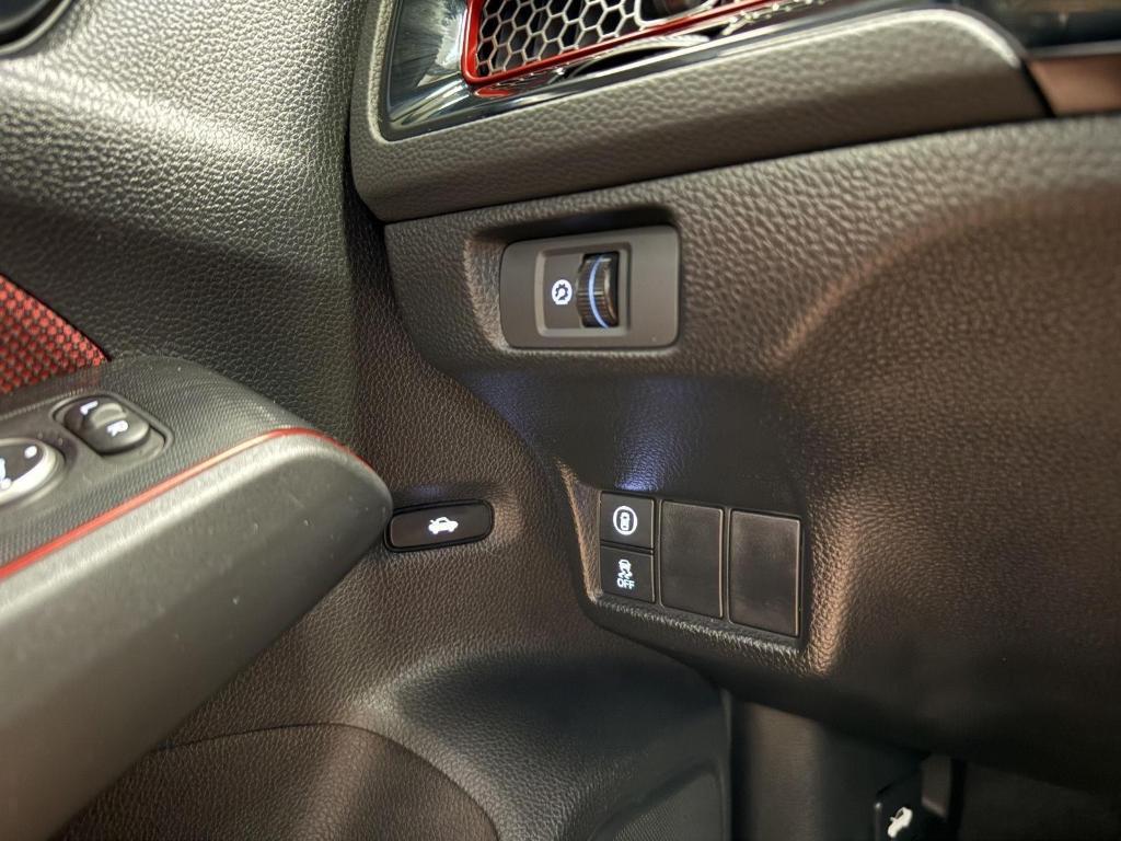 used 2022 Honda Civic Si car, priced at $29,487