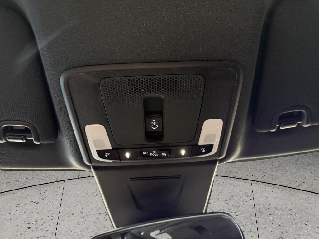 used 2022 Honda Civic Si car, priced at $29,487