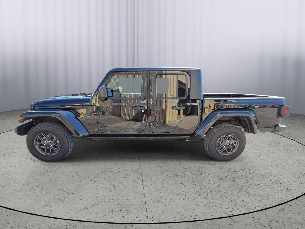 used 2024 Jeep Gladiator car, priced at $36,987