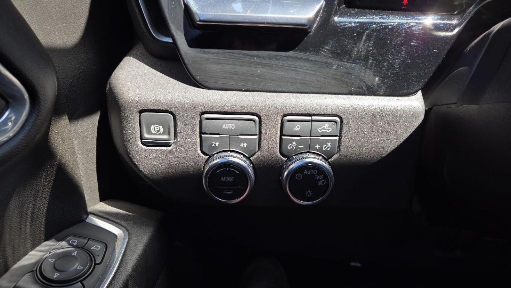 used 2024 GMC Sierra 1500 car, priced at $42,787