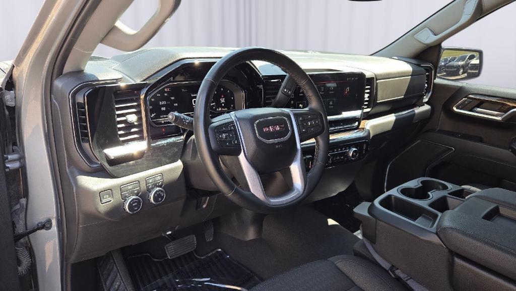 used 2024 GMC Sierra 1500 car, priced at $42,787