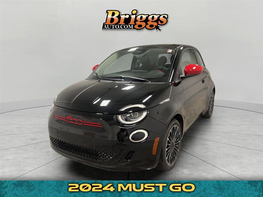 new 2024 FIAT 500e car