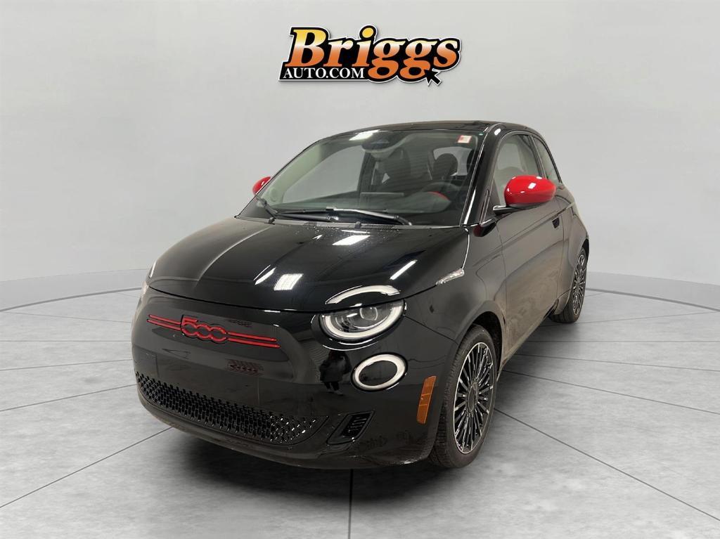 new 2024 FIAT 500e car, priced at $33,720