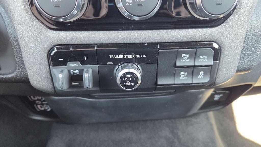new 2025 Ram 1500 car, priced at $51,215