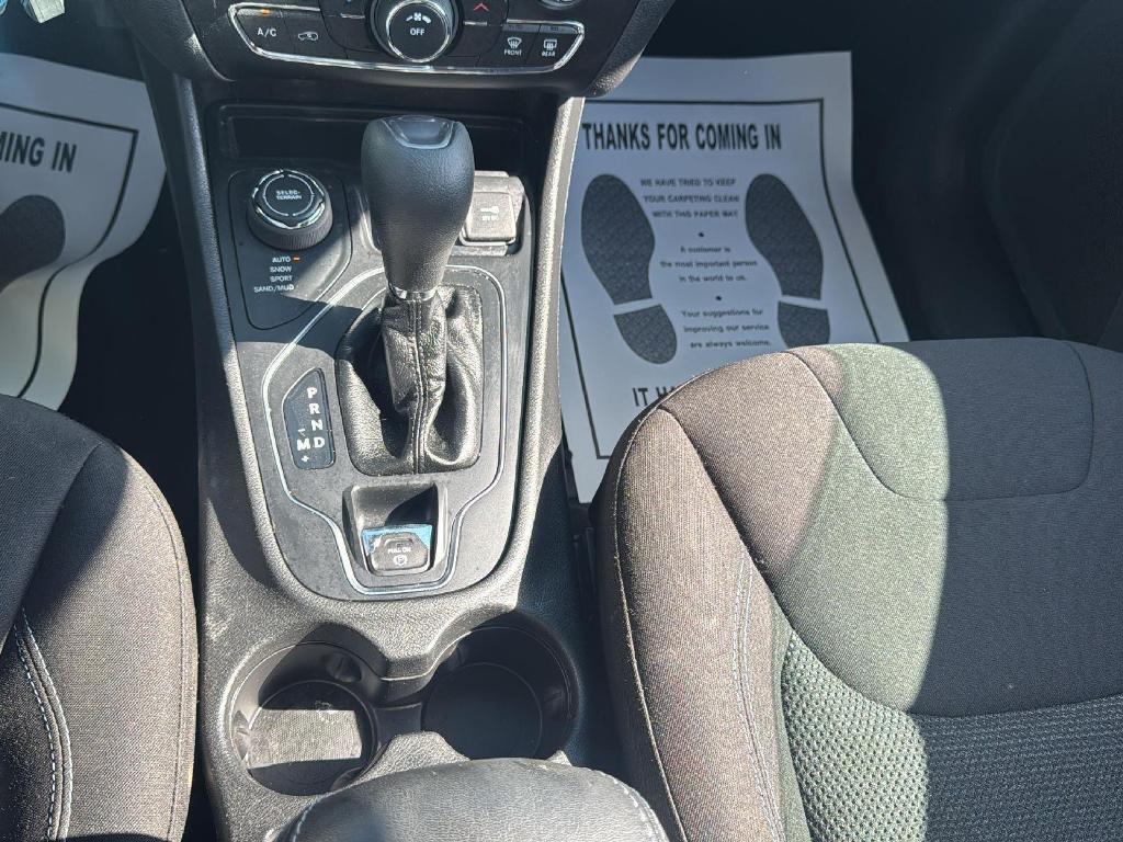 used 2020 Jeep Cherokee car, priced at $18,987