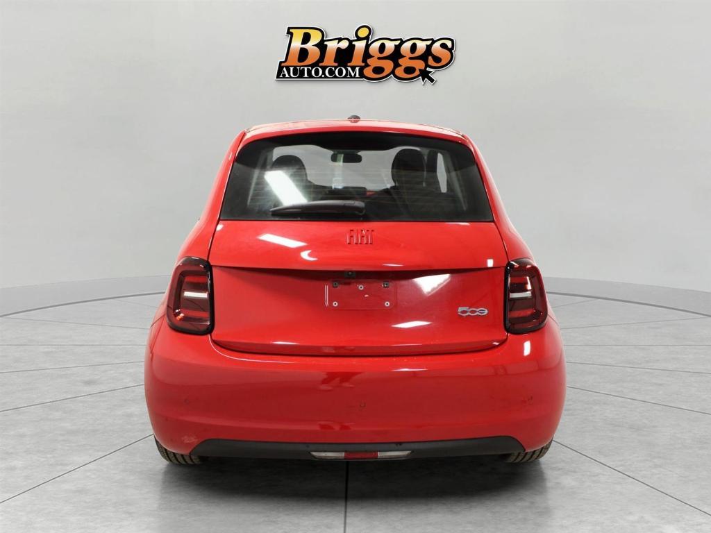 new 2024 FIAT 500e car, priced at $33,595