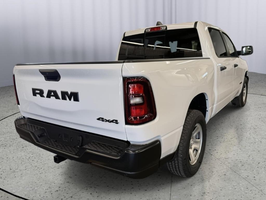 new 2025 Ram 1500 car, priced at $43,913