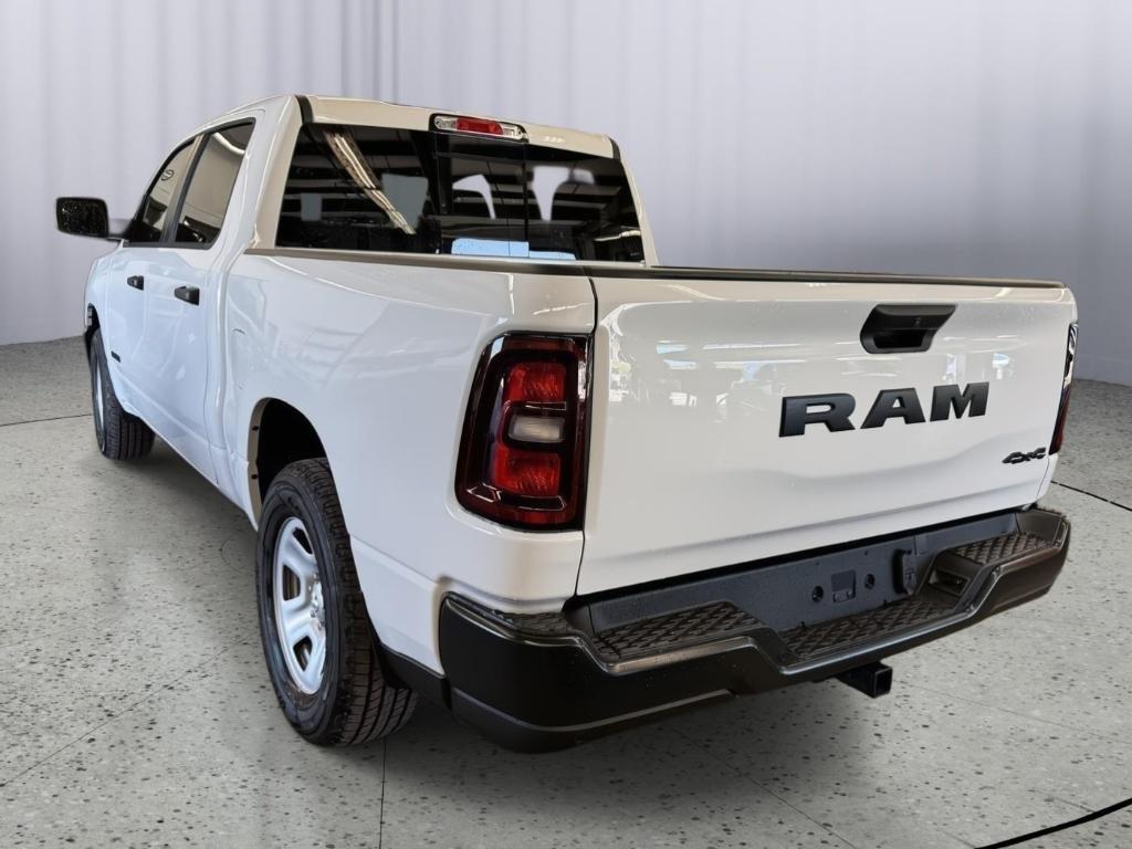 new 2025 Ram 1500 car, priced at $43,913