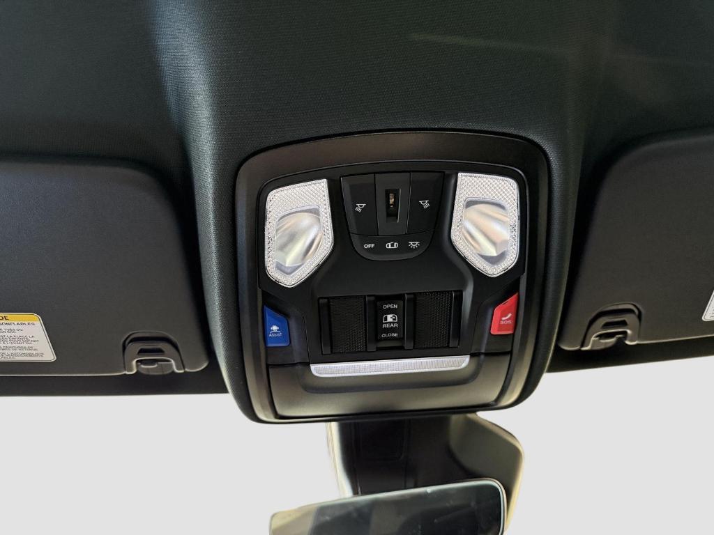 new 2025 Ram 1500 car, priced at $43,913