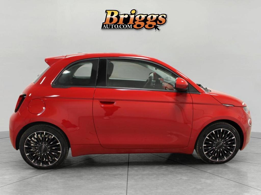 new 2024 FIAT 500e car, priced at $33,595