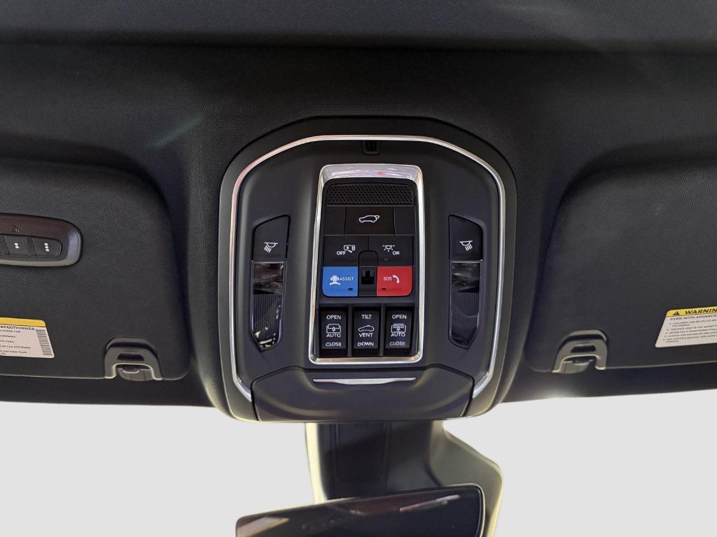 used 2022 Jeep Wagoneer car, priced at $42,987