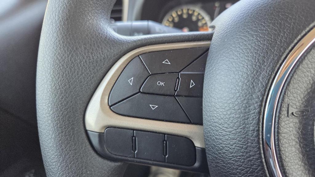 used 2017 Jeep Renegade car