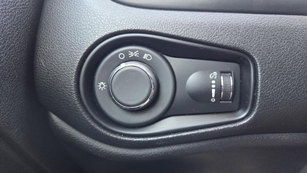 used 2017 Jeep Renegade car, priced at $12,984
