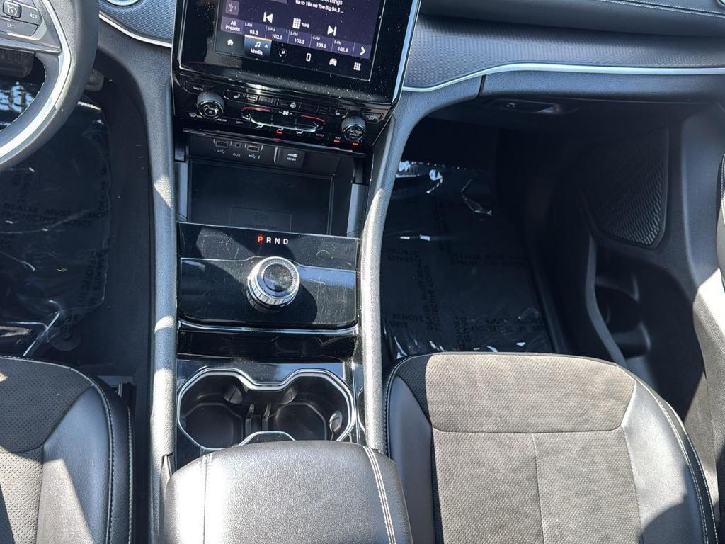 used 2023 Jeep Grand Cherokee L car, priced at $30,585