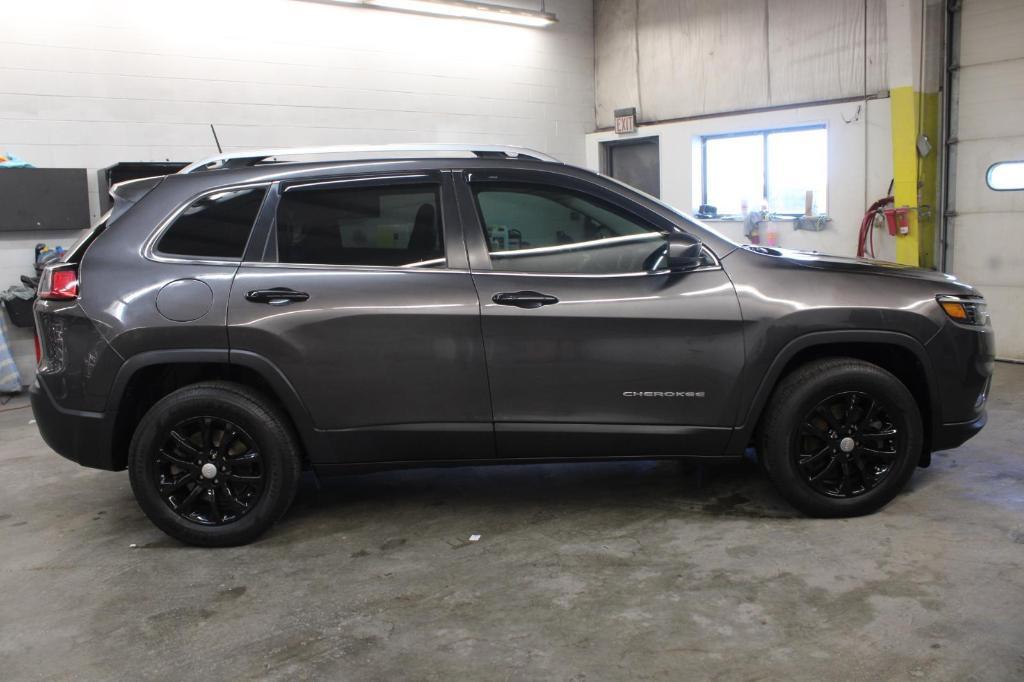 used 2019 Jeep Cherokee car, priced at $19,487