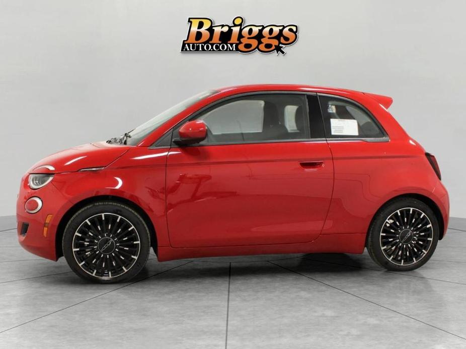 new 2024 FIAT 500e car, priced at $33,595