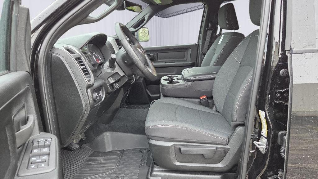 new 2025 Ram 3500 car, priced at $70,275