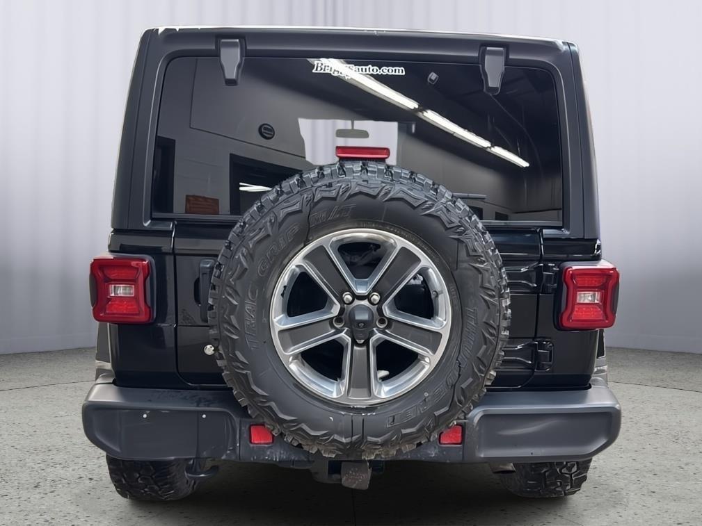 used 2018 Jeep Wrangler Unlimited car, priced at $23,286