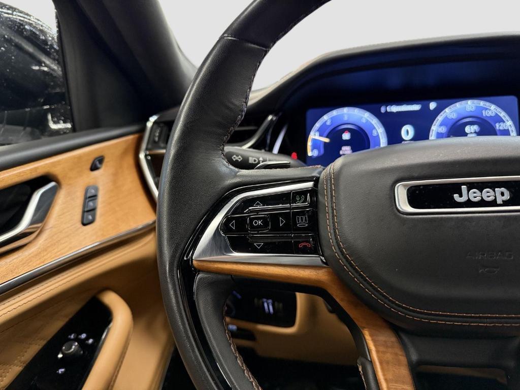 used 2024 Jeep Grand Cherokee car, priced at $52,987