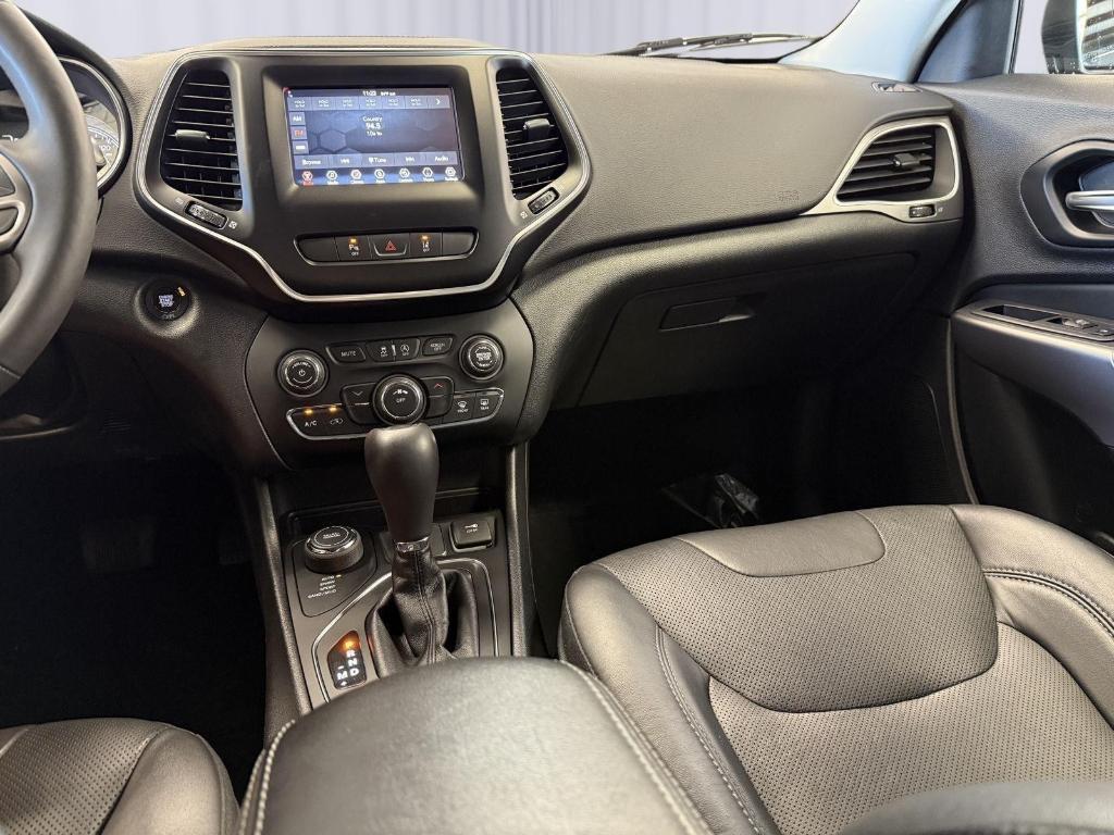 used 2021 Jeep Cherokee car, priced at $23,787