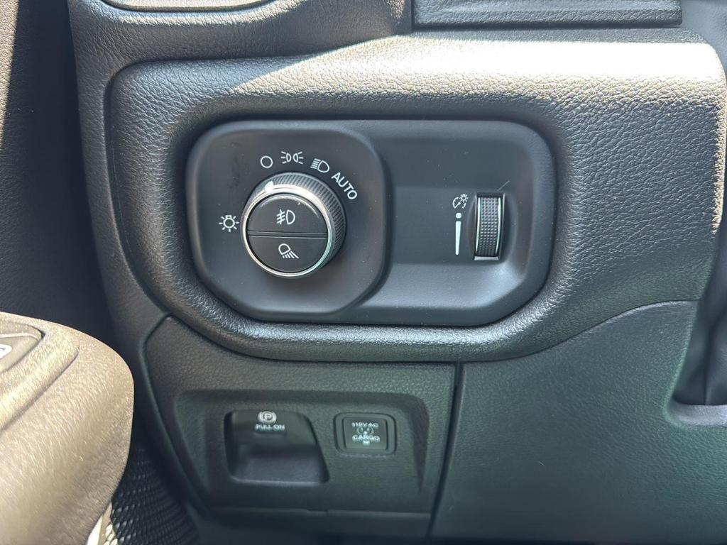 new 2025 Ram 1500 car, priced at $51,510