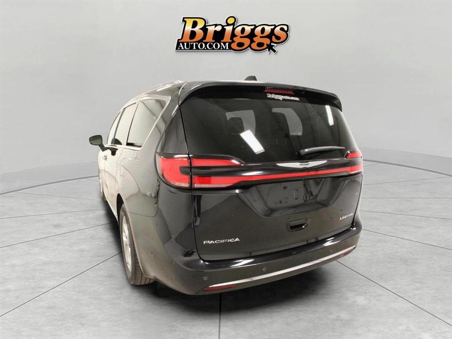 used 2023 Chrysler Pacifica car, priced at $34,494