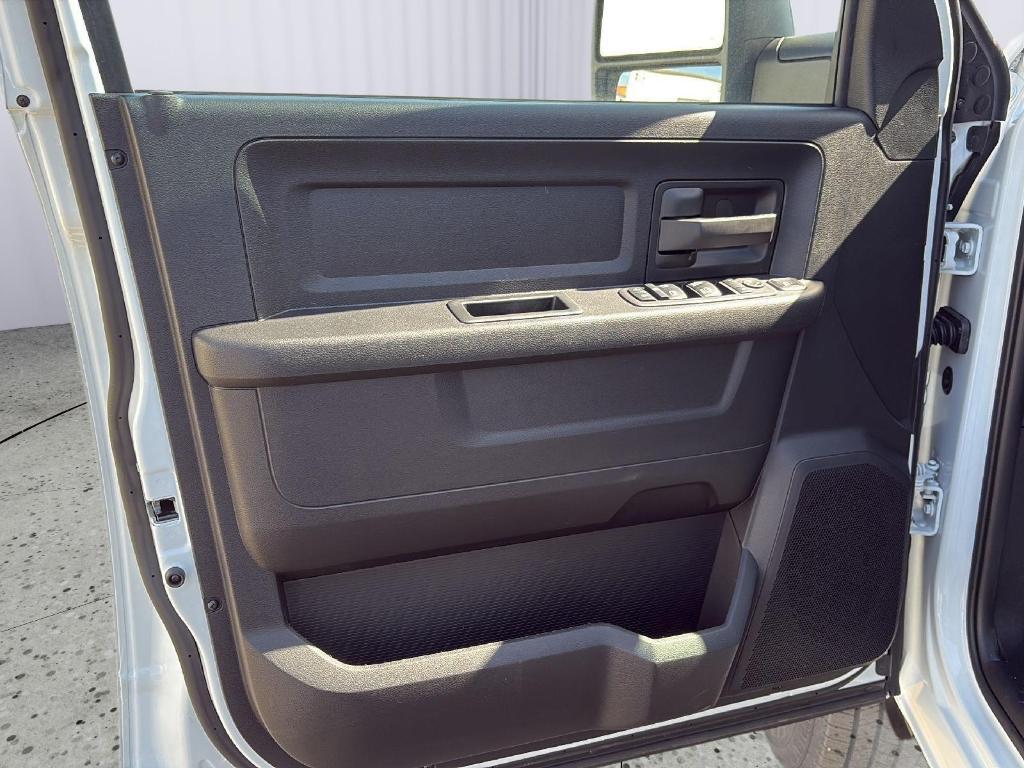 new 2024 Ram 2500 car, priced at $58,433