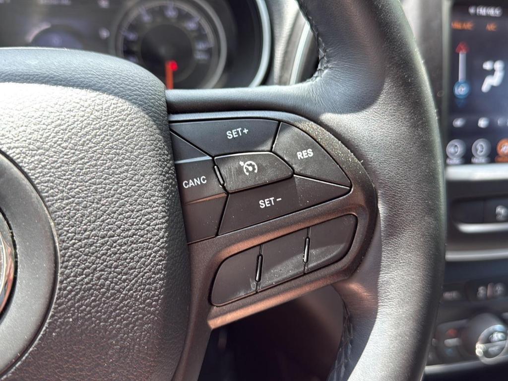 used 2019 Jeep Cherokee car, priced at $20,995