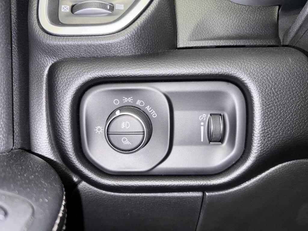 new 2025 Ram 2500 car, priced at $74,325