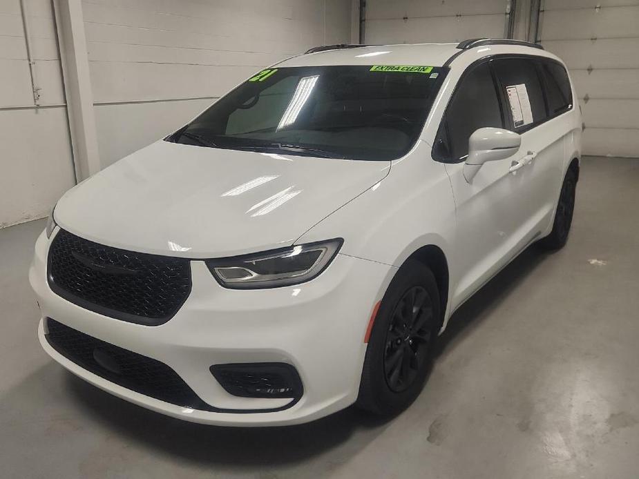 used 2021 Chrysler Pacifica car, priced at $27,500