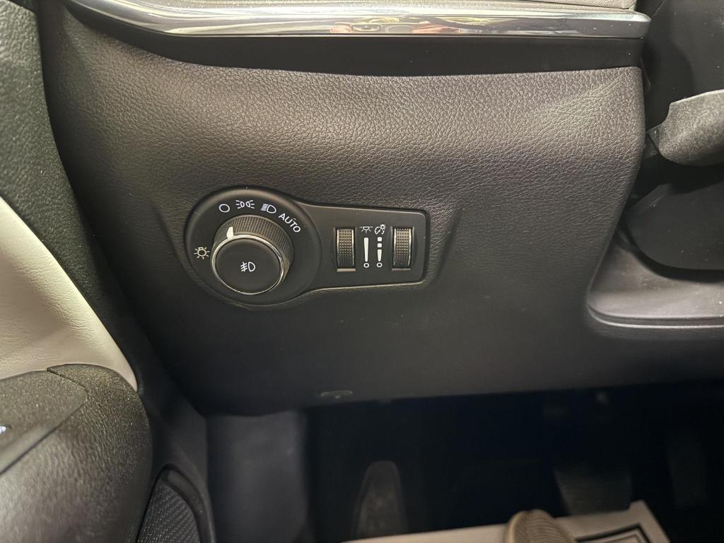 used 2022 Jeep Compass car, priced at $22,897