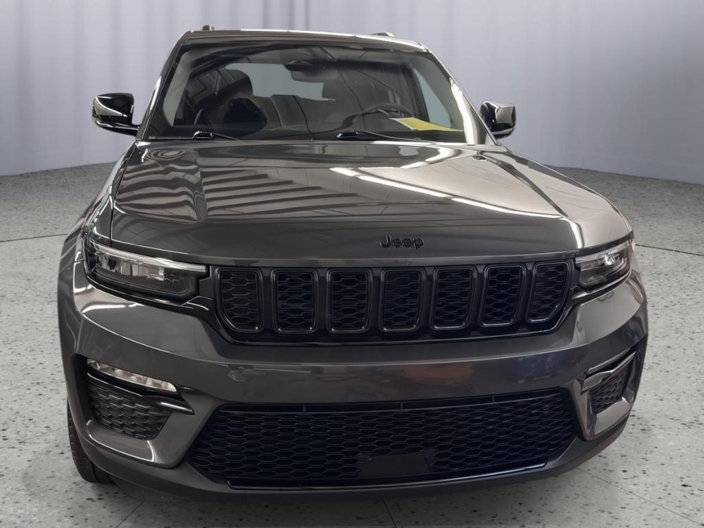 used 2024 Jeep Grand Cherokee car, priced at $41,987