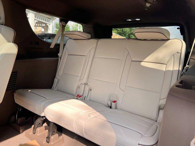 new 2025 GMC Yukon XL car, priced at $95,000