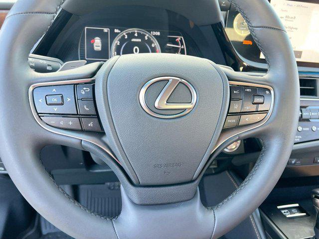 used 2023 Lexus ES 350 car, priced at $40,300