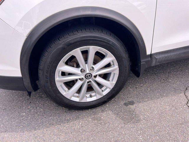 used 2019 Nissan Rogue Sport car, priced at $14,000