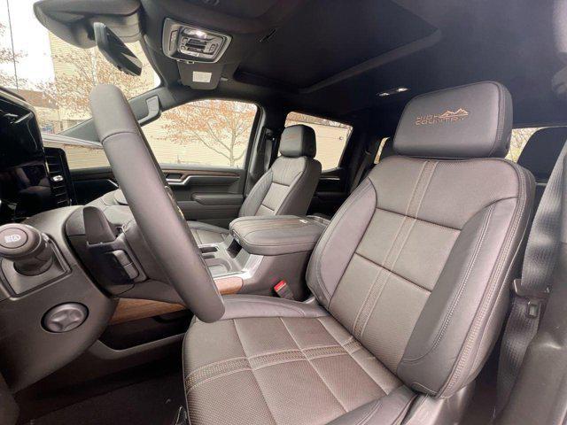 new 2025 Chevrolet Silverado 1500 car, priced at $66,000